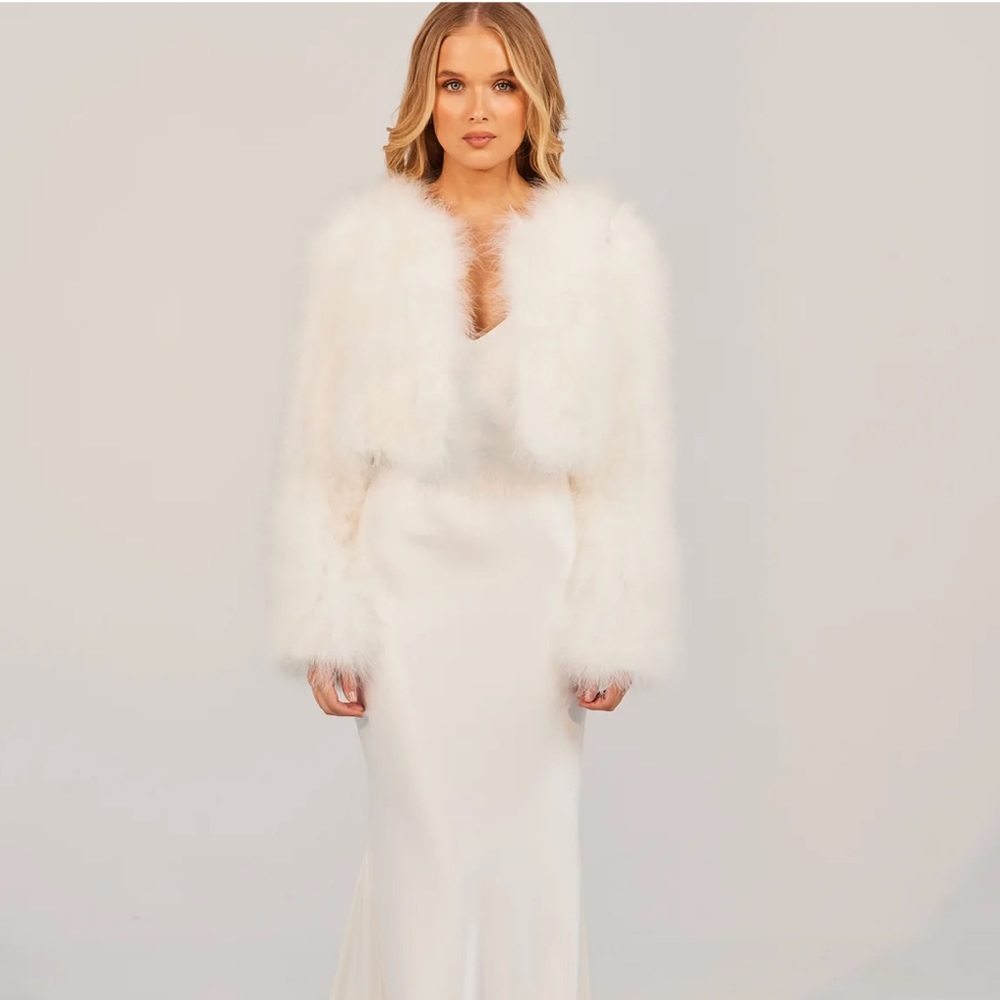 Wedding Manhattan Crop Jacket - White S/M